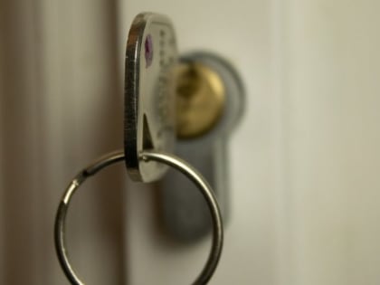 Экс-чиновницу из Тынды обвинили в халатности при покупке жилья для детей-сирот