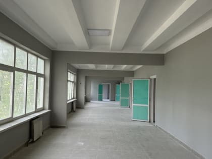 Капремонт самой большой школы в Зее выполнен на 90%