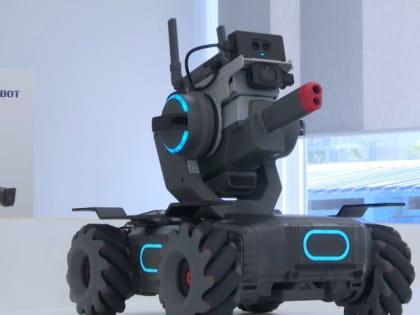 Роботы нового поколения поселились в стенах благовещенской гимназии №25