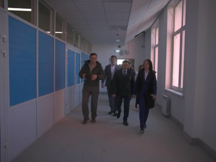 В областном центре активно готовятся к открытию новой школы на 1500 мест