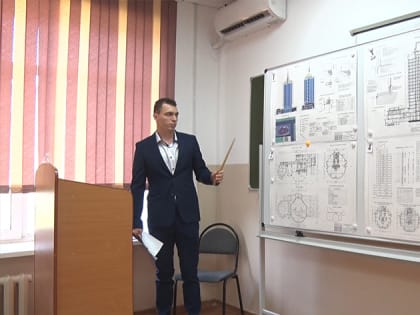 Выпускники ДальГАУ представили проекты социальных и спортивных учреждений