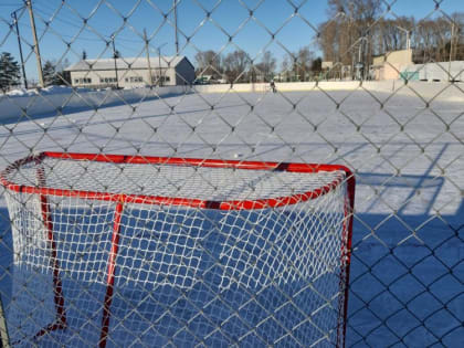 Хоккеисты Благовещенска и Свободного сразятся за золото спартакиады