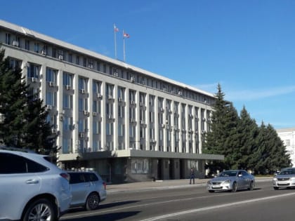 В «Единой России» назвали фамилии троих амурчан, один из которых станет кандидатом в губернаторы Приамурья