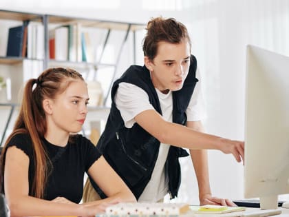 Хватит одного разрешения: для подростков хотят упростить оформление на работу