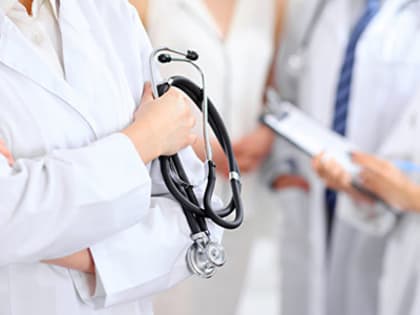 Дефицит врачей в Приамурье устранят за счет регионального проекта «Кадровое обеспечение здравоохранения»