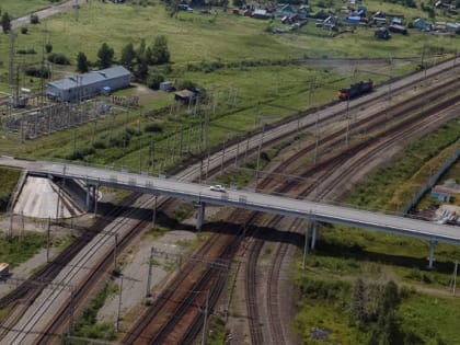 Василий Орлов поздравил железнодорожников с профессиональным праздником