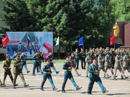 Архиепископ Лукиан благословил выпускников ДВОКУ