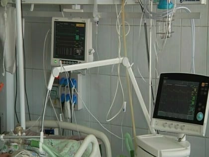 Состояние тяжелое: упавшую в кипяток двухлетнюю девочку доставили на вертолете в Благовещенск