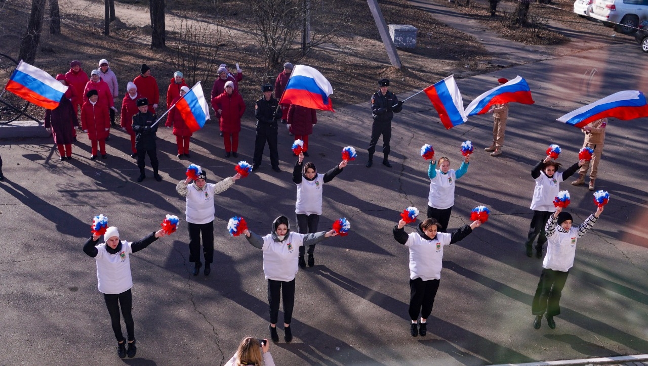 Концерты в благовещенске 2024. Парад Благовещенск 2023г на канале Россия 1.