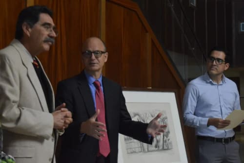 Exhiben vida y obra de Raúl Anguiano en Consulado General de EUA en Tijuana