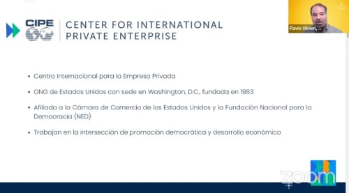 Expone proyecto CIPE recomendaciones para empresas dedicadas a industrias creativas