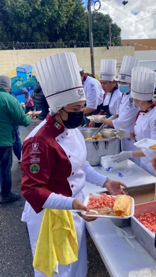 Reparten Tijuana Sin Hambre y This is About Humanity más de 1 millón de comidas al año