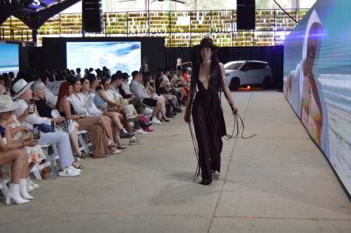 Expone Oseas Villatoro colección en InnovaModa Fashion Experience