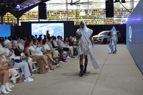 Expone Oseas Villatoro colección en InnovaModa Fashion Experience
