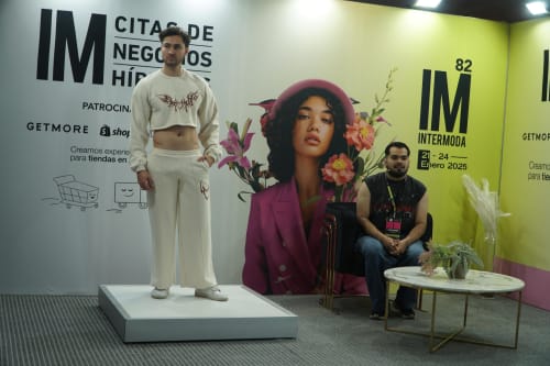 InnovaModa deja huella en Intermoda resaltando al talento regional