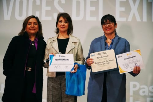 Minerva Tapia invita a estudiantes a priorizar la vocación para alcanzar el éxito