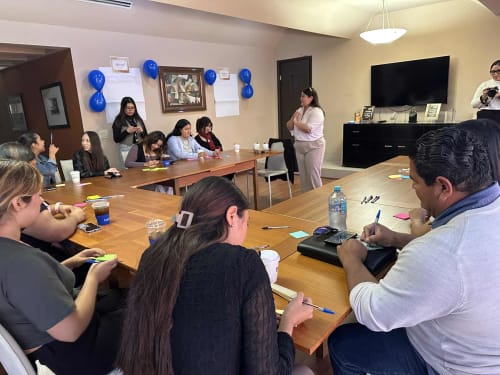 Practicantes y prestadores de servicio se despiden de Tijuana Innovadora
