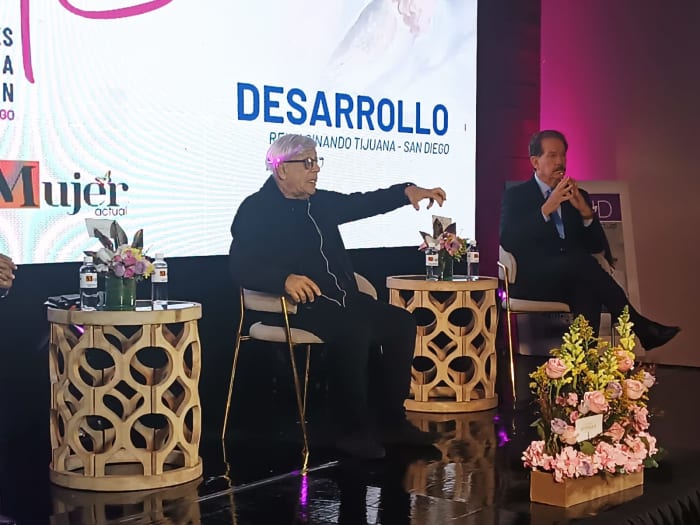 Exponen empresarios historia y retos de Tijuana en Foro Mujer Actual