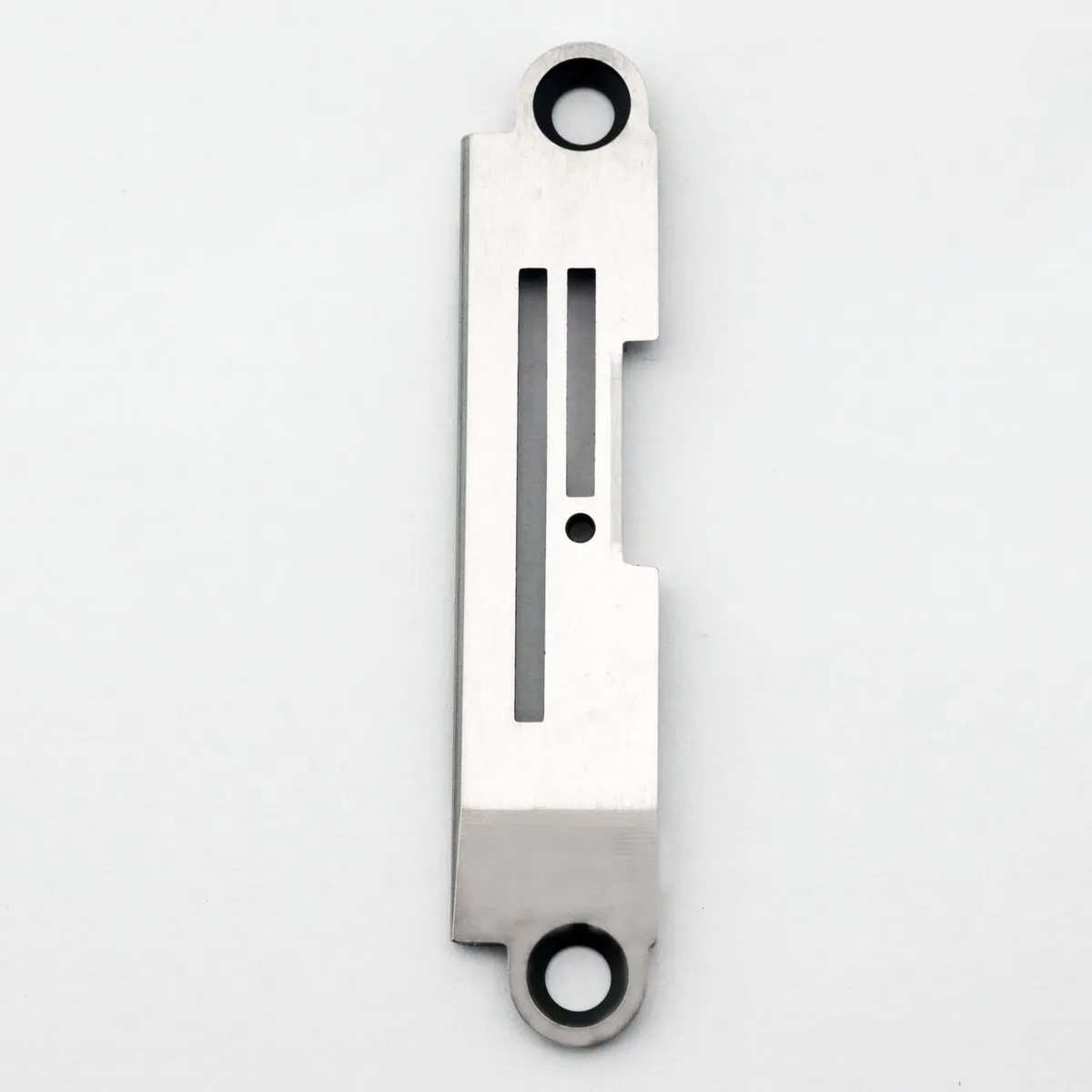 vertical m/ce (vt)	b1190-522-s00	dlm-5200n	needle plate
