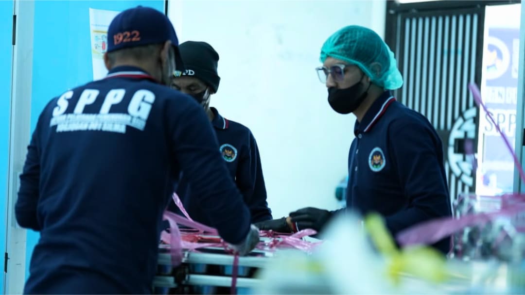 Di Balik Sengkarut Proyek MBG: Ketika Regulasi Tumpang Tindih Sengaja Didesain untuk Bocor