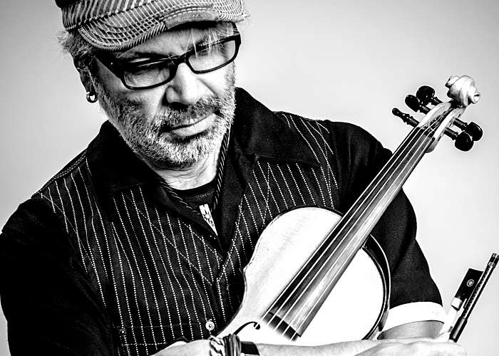 Egon Egemann → Hier direkt online buchen