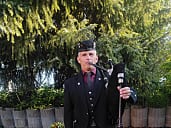Bagpiper