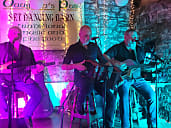 ACOUSTRA