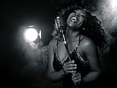Nonhle Beryl (SOUL-CHARTS-DISCO-JAZZ-HOUSE)