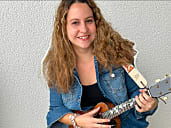 Nadine-Live