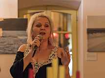 Sangerin Carolin Aus Fulda Gesang Fur Ihre Hochzeit Taufe Oder