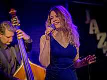 Dj Maikel Kiel Hochzeit Und Event Dj Hochzeitsband In Deutschland