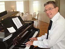 Selskabspianist Harald Lundsgaard