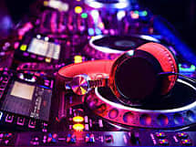 Dj Greg