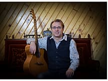 Andreas Thust - Guitar & Voice
