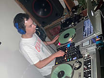 DJ New Tronic