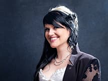 Ines Plettenberg - Sängerin für Hochzeiten und Events