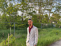 Dustin Selchow