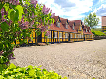 #<VenueListing:0x00007ff7836d12d0>