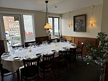 #<VenueListing:0x00007ff76b23d718>