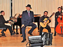 Tango Argentino