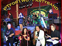 PT42Partyband