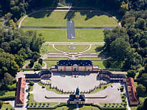 #<VenueListing:0x00007ff76b303ad0>