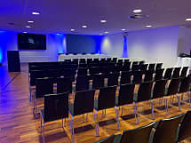 Business Club Lounge