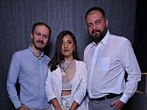 Тріо хороших вібрацій