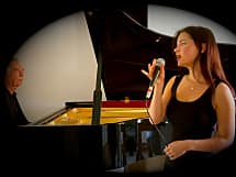 Pianist Sängerin Saxophon DJ
