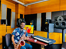 ABIDEMI SAX