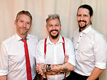 Cross Out Trio oder Quartett Band