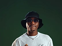 Ebonny Musik