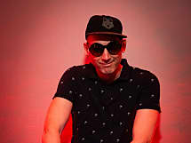 DJ Peter Steel