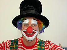 Zauberclown Knöpfli